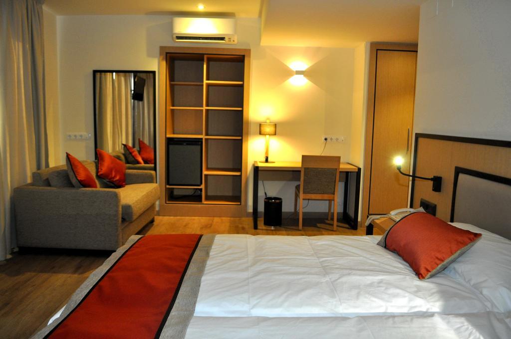 Hotel Sole Pobla de Segur Pokoj fotografie